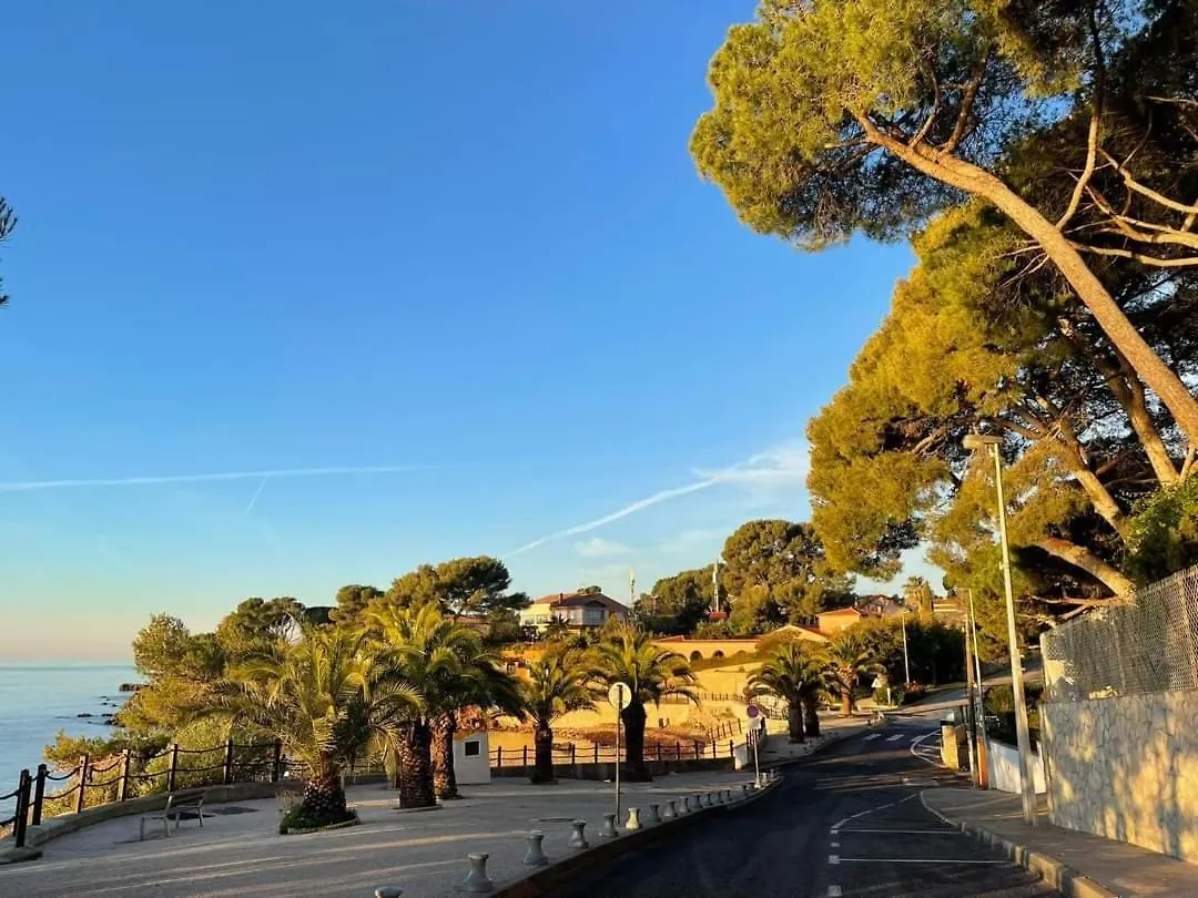 Villa Cocody Bandol 0*,